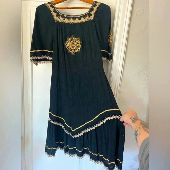 Dresses & Skirts - Vintage Greek Embroidered Boho Dress - Black & Gold Cotton Midi size M